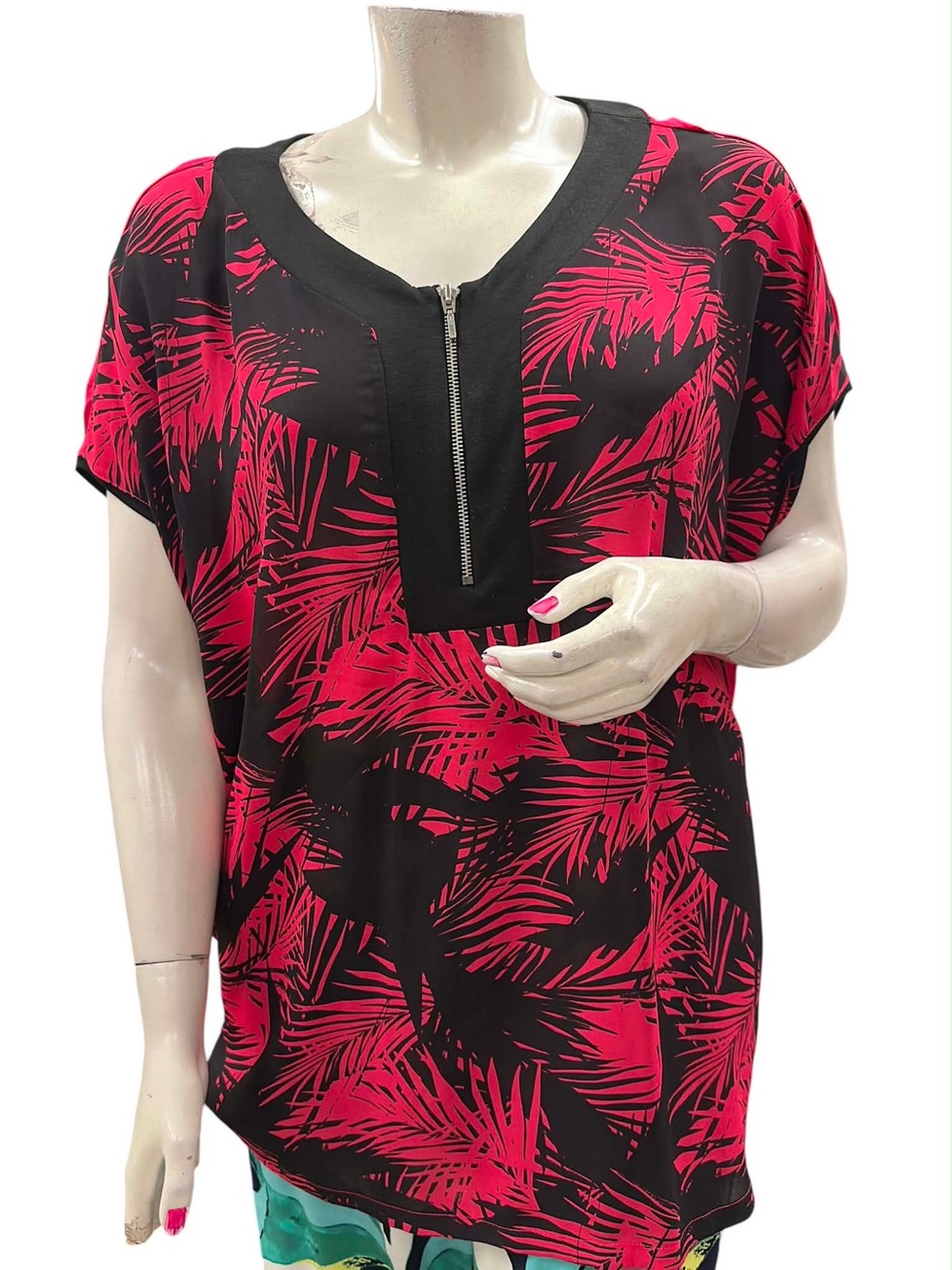 Penningtons Black & Hot Pink Palm-Print Zip Front Tunic Size 3X